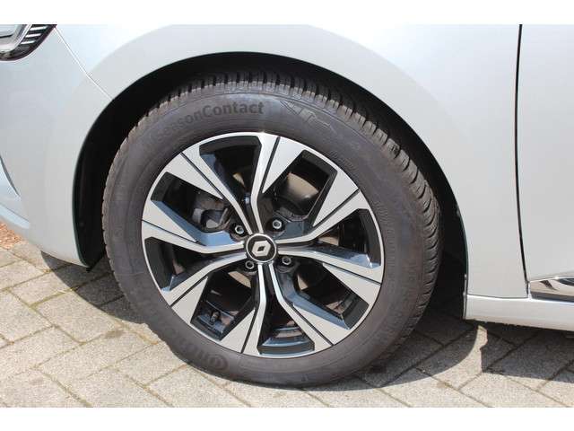 Renault Clio 2023 Benzine