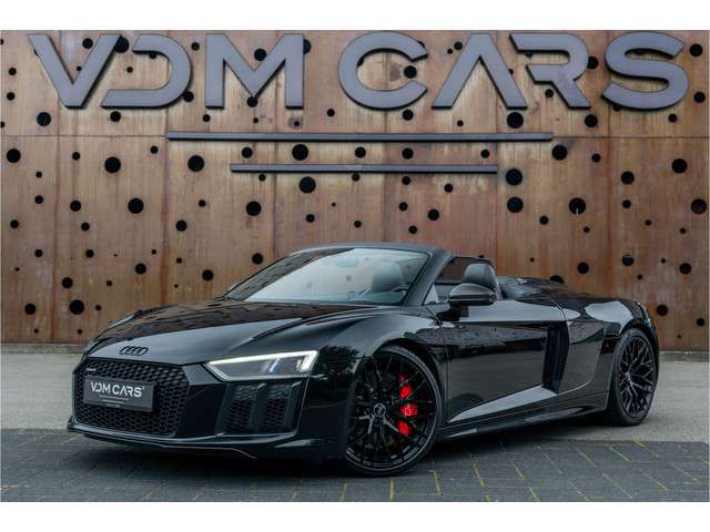 Audi R8 Spyder 5.2 FSI quattro | Carbon | Keramisch | Sportuitlaat | Smartphone Interface | Camera | B&O |