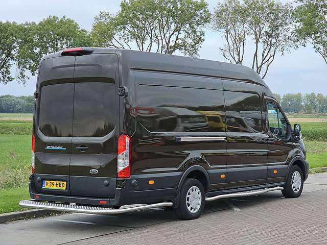 Ford E-Transit 3