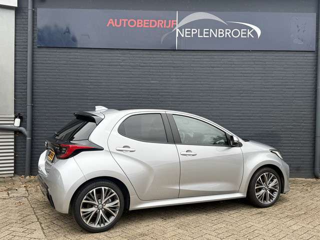 Toyota Yaris 2