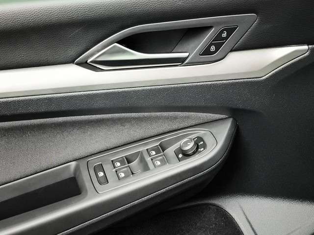 Volkswagen Golf 2021 Benzine
