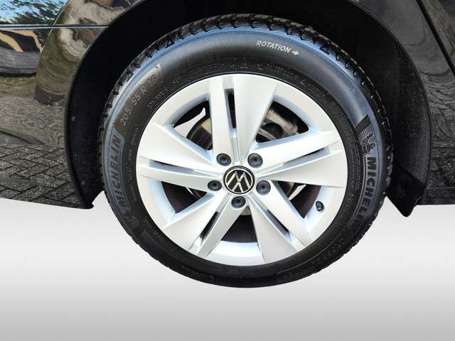 Volkswagen Golf 2021 Benzine