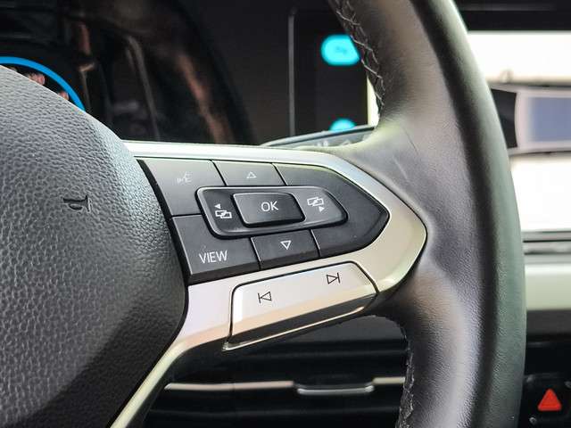 Volkswagen Golf 2021 Benzine
