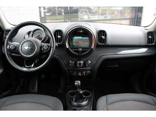 MINI Countryman 2