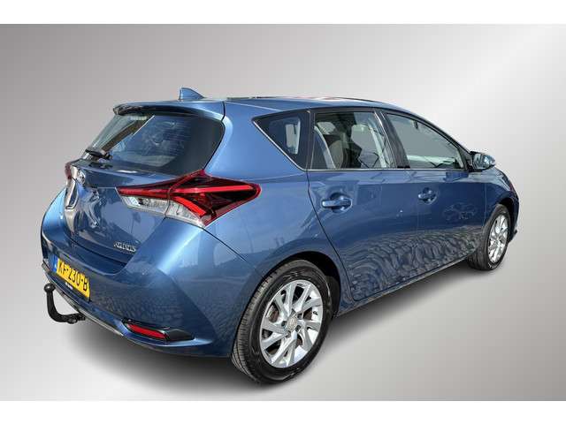 Toyota Auris 2