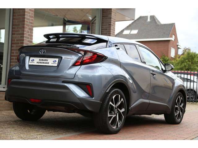 Toyota C-HR 3