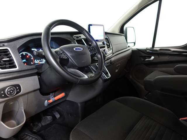 Ford Transit Custom 2