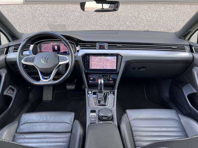 Volkswagen Passat 2