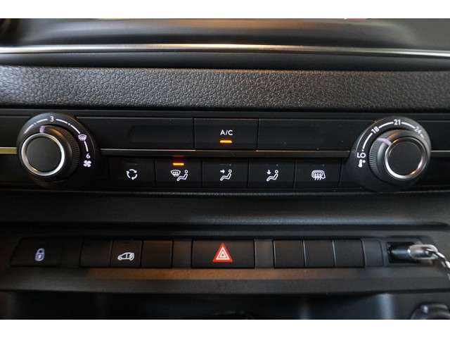Opel Vivaro 2022 Diesel