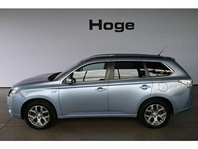 Mitsubishi Outlander 3
