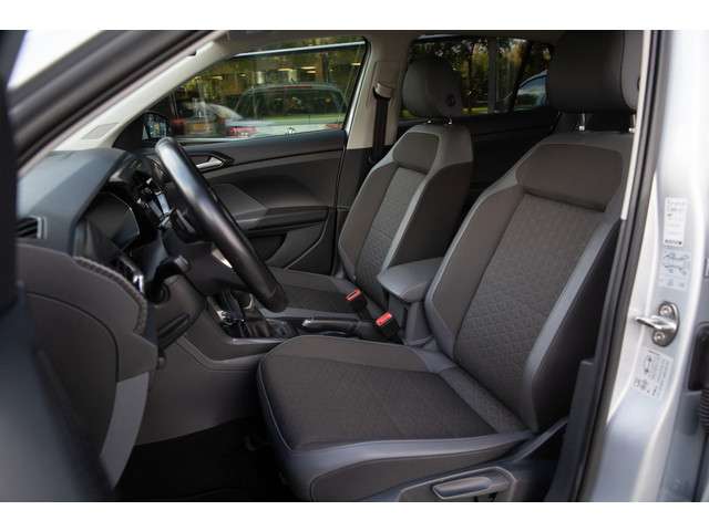 Volkswagen T-Cross 3
