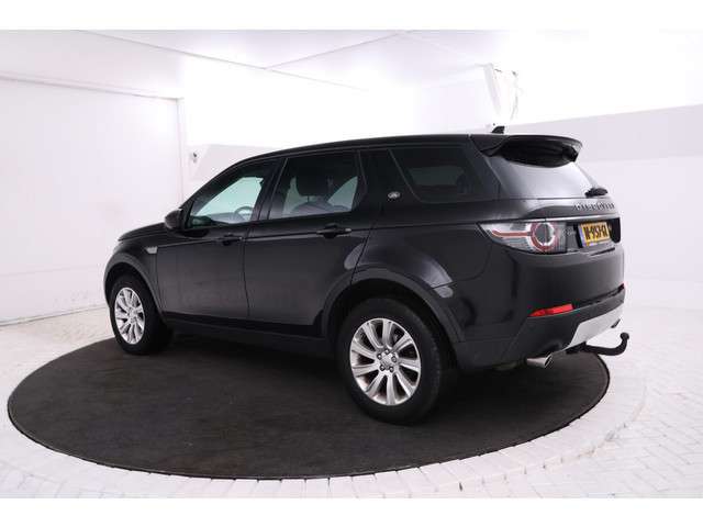 Land Rover Discovery Sport 2