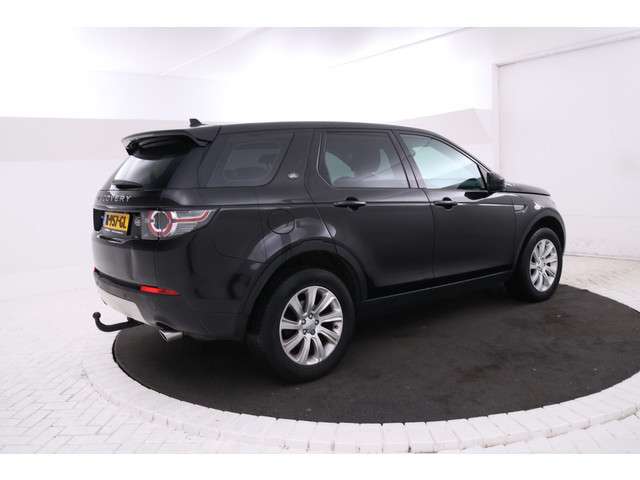 Land Rover Discovery Sport 3