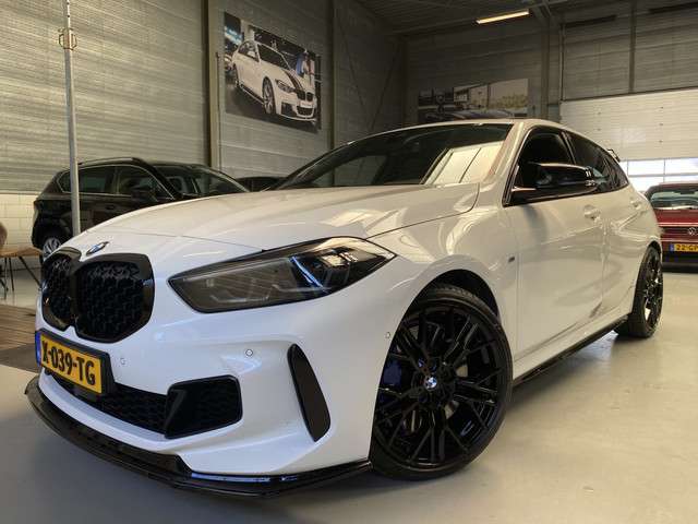 Bmw 1 Serie 1-serie m135i xdrive business edition plus cruise, pano, harman/kardon foto 11