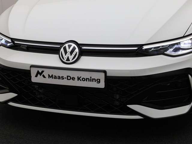 Volkswagen Golf 2024 Benzine