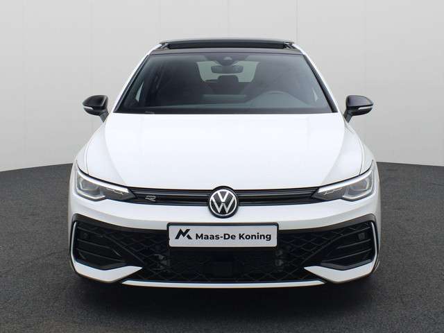 Volkswagen Golf 2024 Benzine