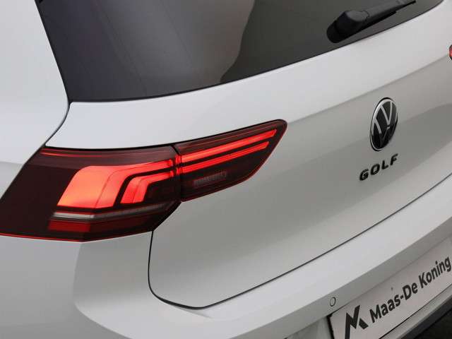 Volkswagen Golf 2024 Benzine