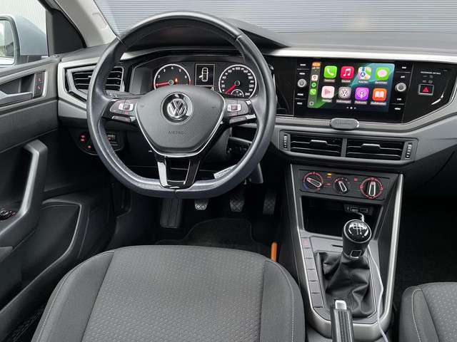 Volkswagen Polo 2