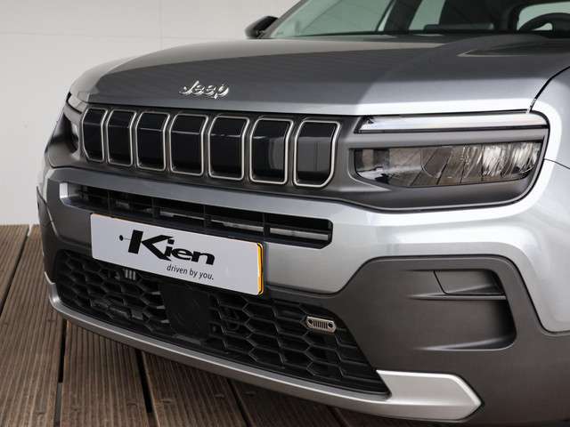 Jeep Avenger 3