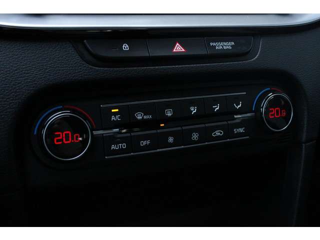 Kia Ceed 2021 Benzine