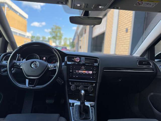 Volkswagen Golf 2018 Benzine