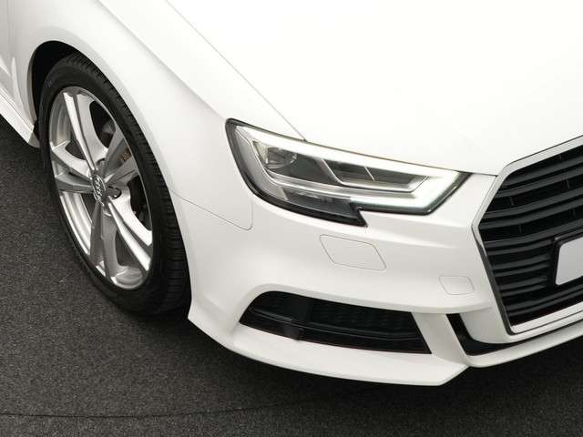 Audi A3 2018 Benzine