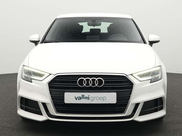 Audi A3 2018 Benzine