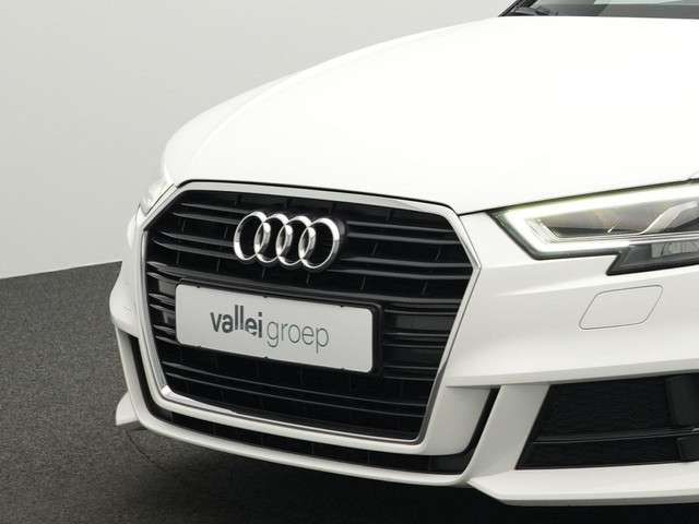 Audi A3 2018 Benzine