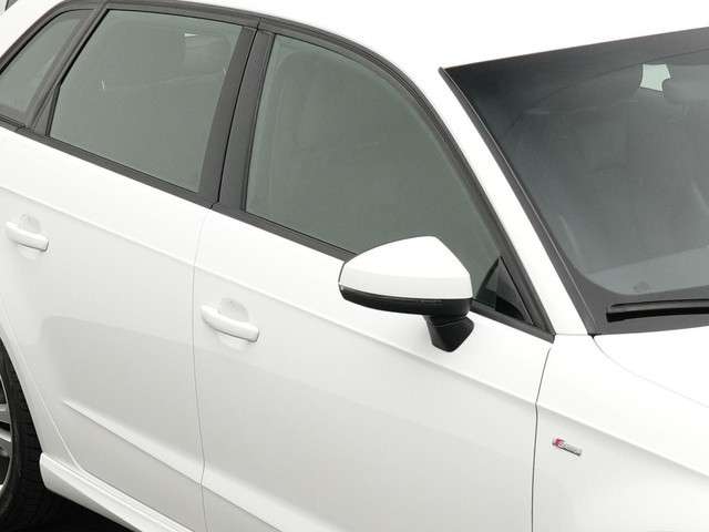 Audi A3 2018 Benzine