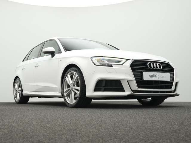 Audi A3 2018 Benzine
