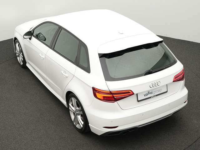 Audi A3 2018 Benzine