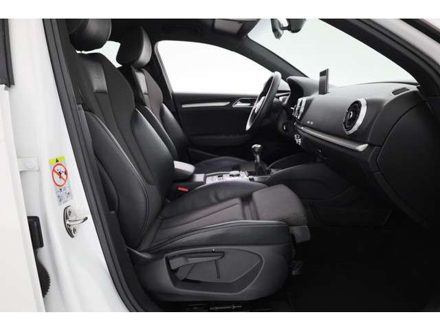 Audi A3 2018 Benzine