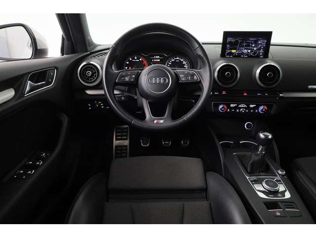 Audi A3 2018 Benzine