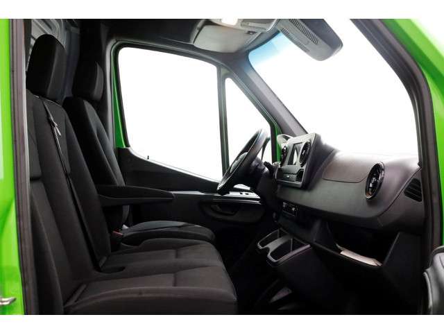 Mercedes-Benz Sprinter 3