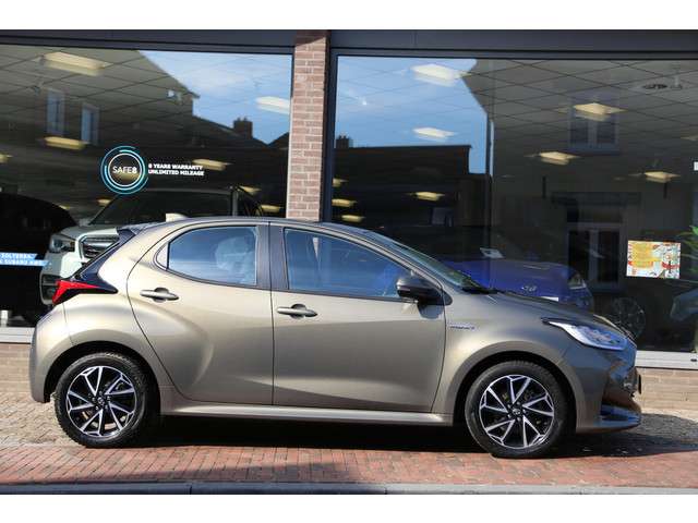 Toyota Yaris 2