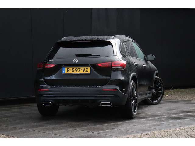 Mercedes-Benz GLA 3