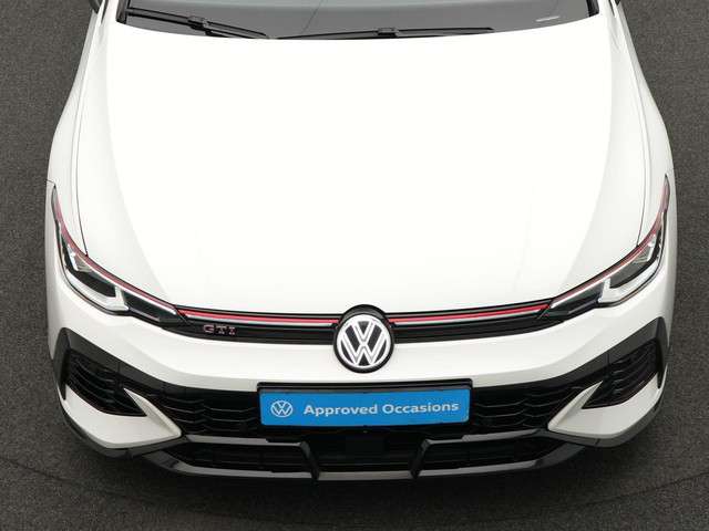Volkswagen Golf 2024 Benzine