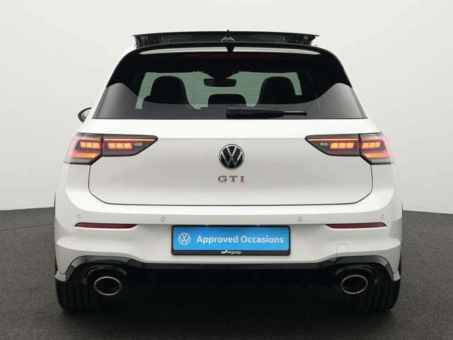 Volkswagen Golf 2024 Benzine
