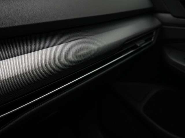 Volkswagen Golf 2024 Benzine