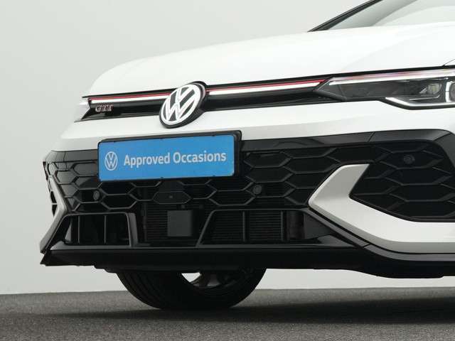 Volkswagen Golf 2024 Benzine