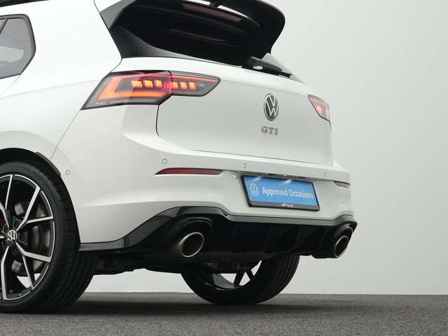 Volkswagen Golf 2024 Benzine