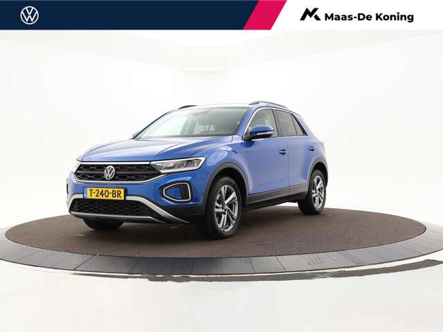 Volkswagen T-Roc 1.0 tsi 110pk life 75 edition · apple/android car play · navi · camera · p-sensoren · park assist · 17'' inch · garantie t/m 22-05-2027 of 100.000km foto 6