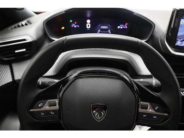 Peugeot 2008 2024 Benzine