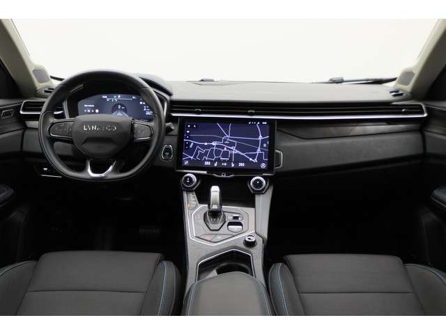Lynk & Co 01 2