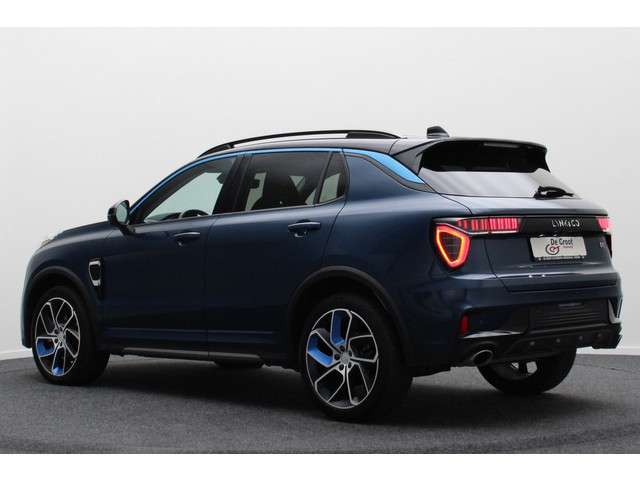Lynk & Co 01 3