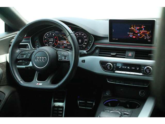Audi A5 2018 Benzine