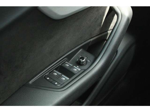 Audi A5 2018 Benzine