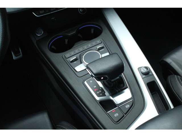 Audi A5 2018 Benzine