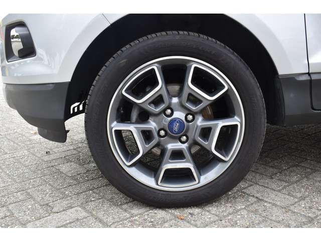 Ford EcoSport 2