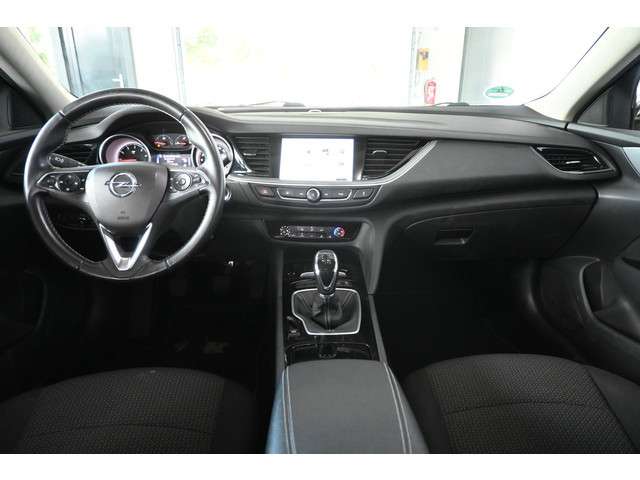 Opel Insignia 2